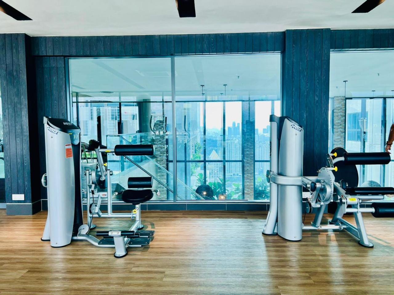 The Luxe Suites Infinitum Klcc กัวลาลัมเปอร์ ภายนอก รูปภาพ